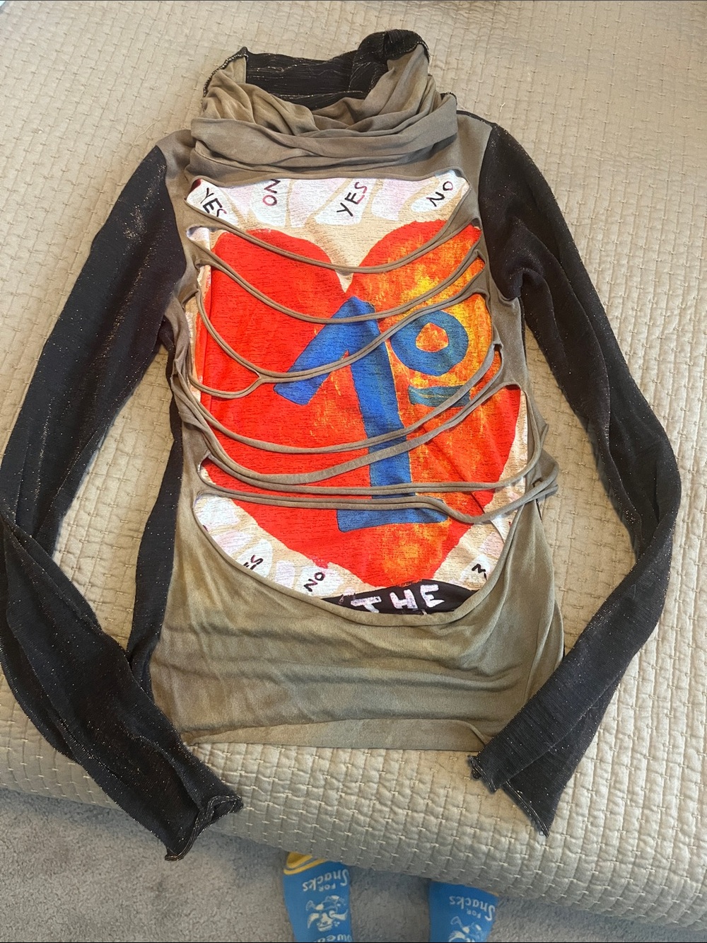 RARE SAMPLE Custo Barcelona Ewok First Live Heart Graphic Layered-Look Turtlenec - Picture 1 of 4